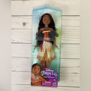 Disney Princess Royal Shimmer Moana Doll Hasbro